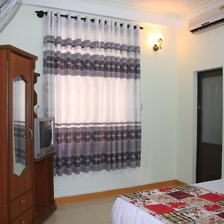 Dimpless Homestay Hue Εξωτερικό φωτογραφία